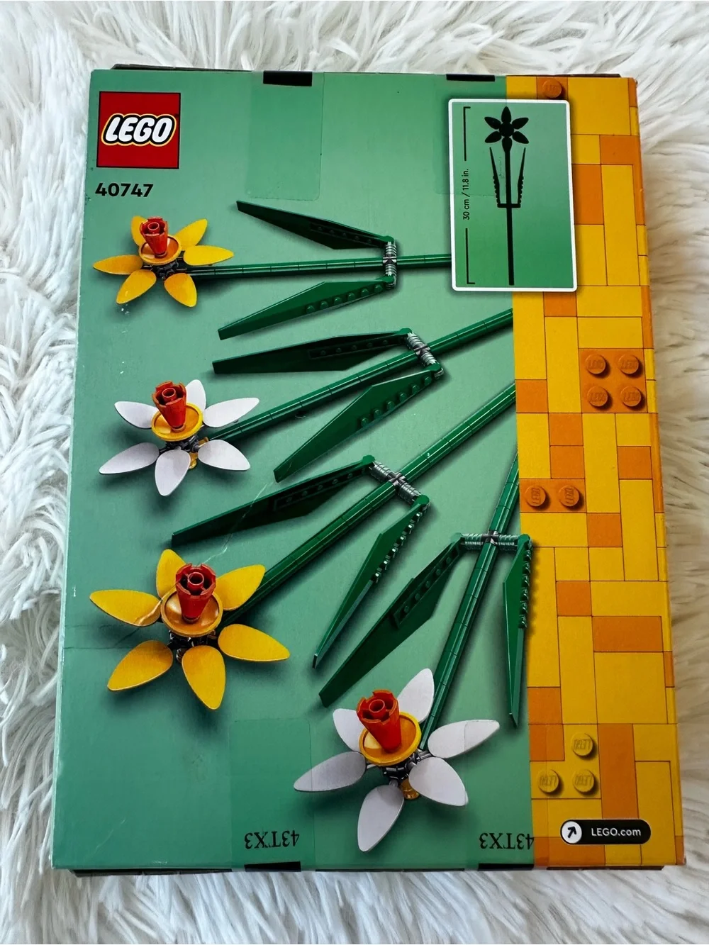 LEGO 40747 Daffodils Botanical Collection Building Set 216 Pieces New Sealed